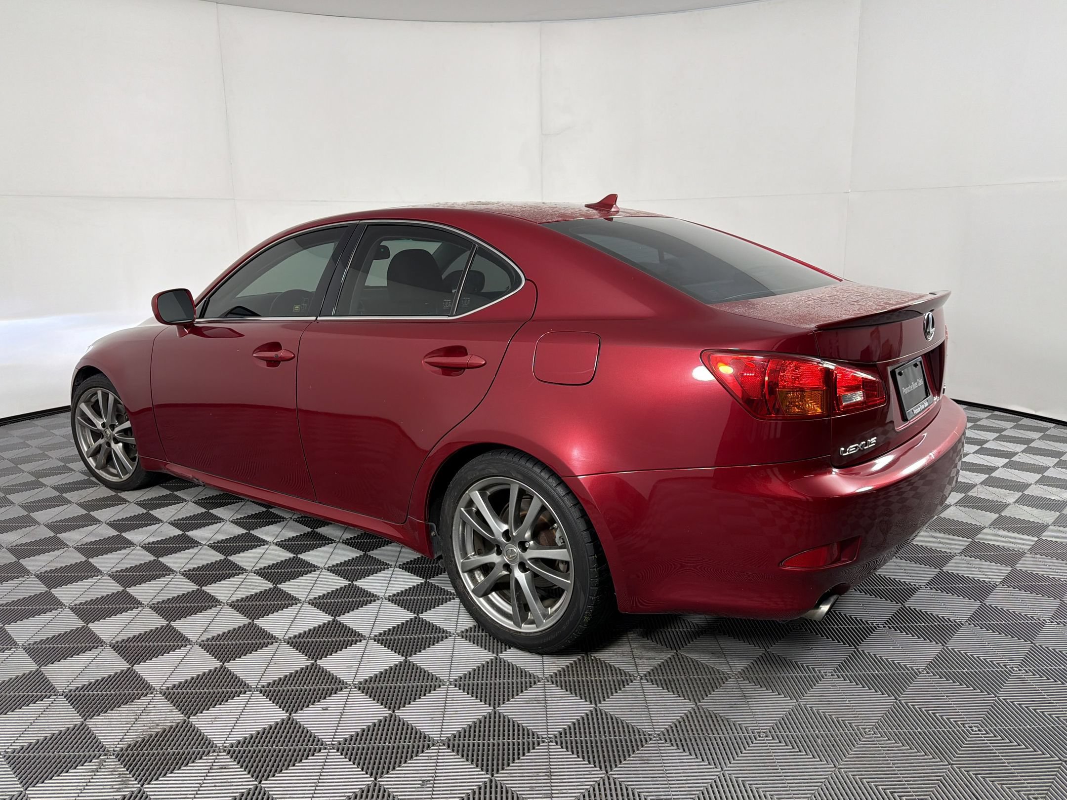 Used 2008 Lexus IS 250 RWD image 3