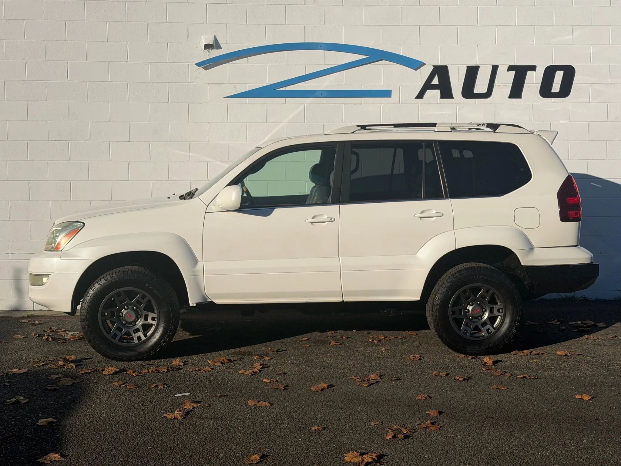 Used 2007 Lexus GX 470 GX 470 Sport Utility 4D image 3