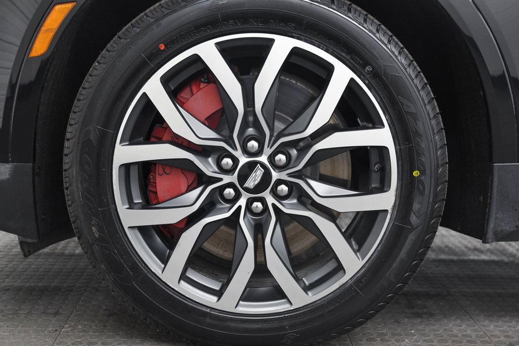 Certified 2023 Cadillac XT5 Sportv w/ Platinum Package image 8