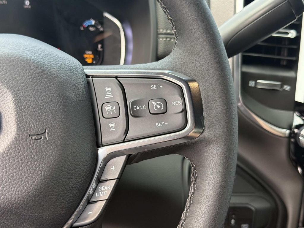 New 2026 RAM 3500 Laramie AWD/4WD image 10