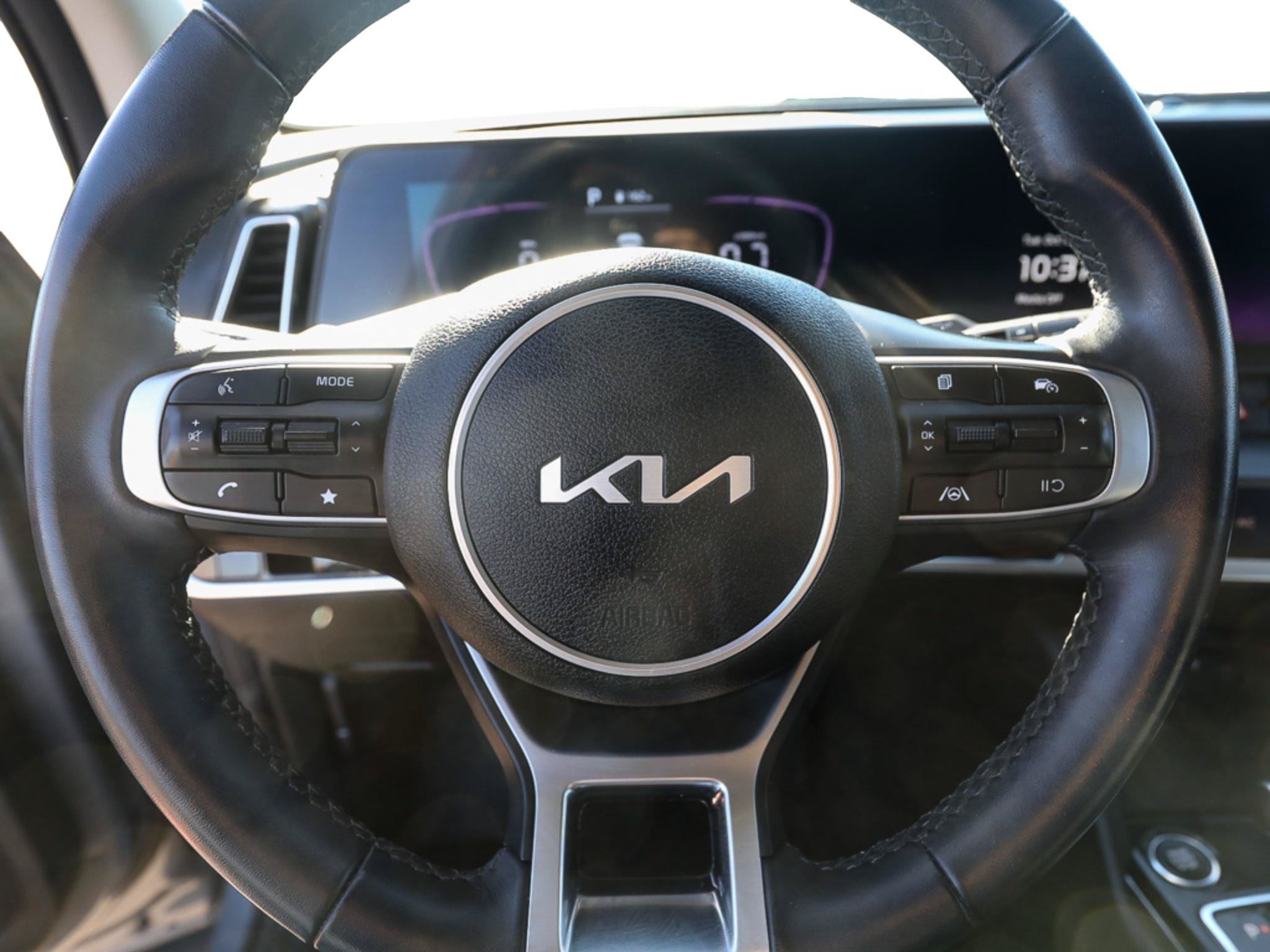 Certified 2024 Kia Sportage EX AWD/4WD image 15