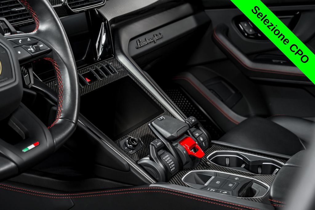 Used 2023 Lamborghini Urus S AWD/4WD image 22