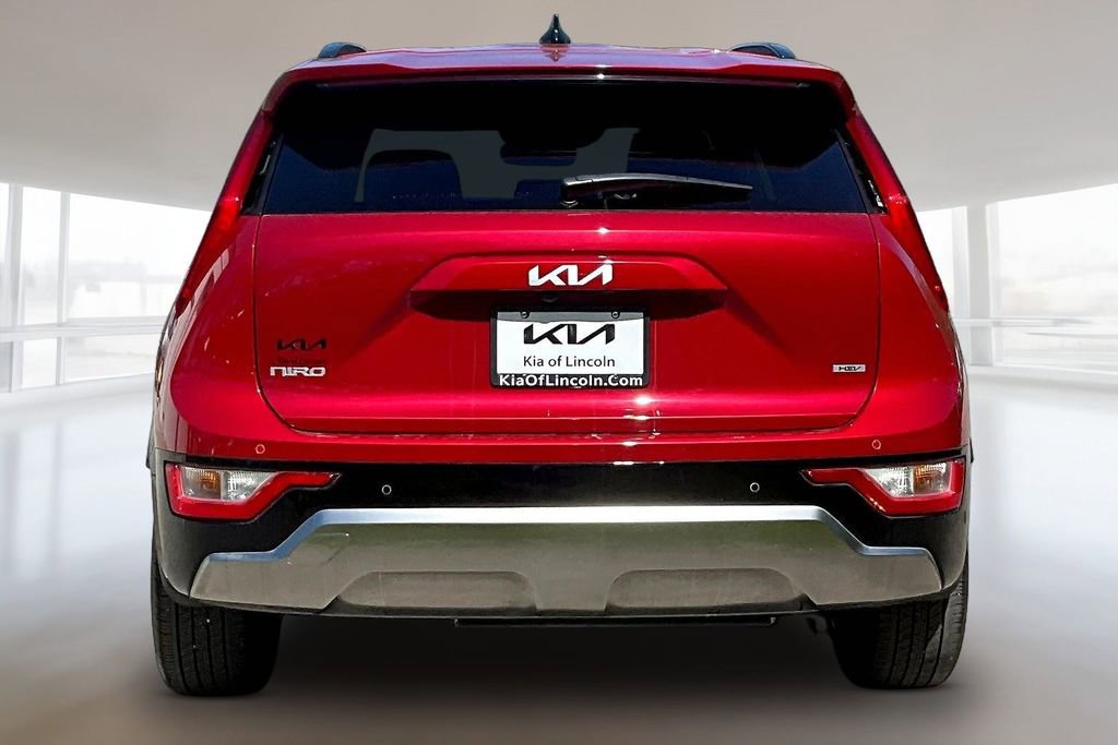 Certified 2024 Kia Niro EX Touring FWD image 5