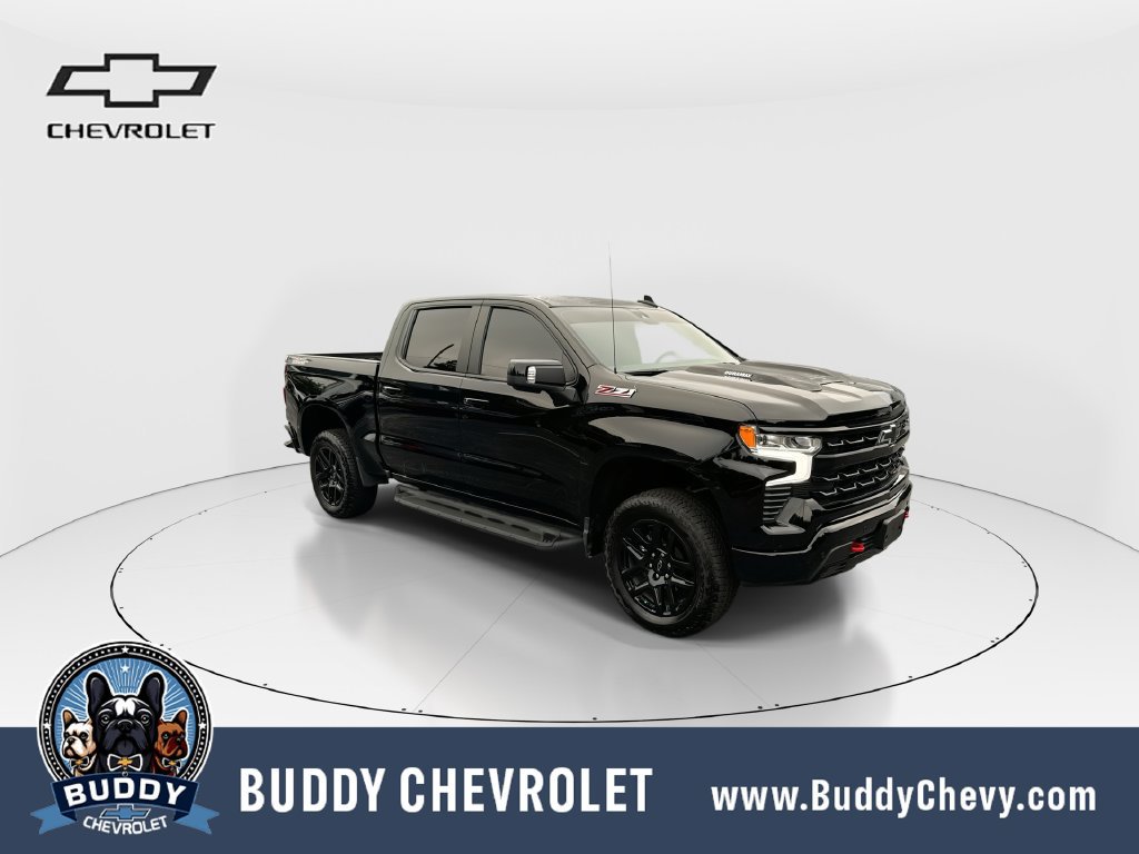 Used 2026 Chevrolet Silverado 1500 LT Trail Boss w/ LT Trail Boss Premium Package AWD/4WD image 2