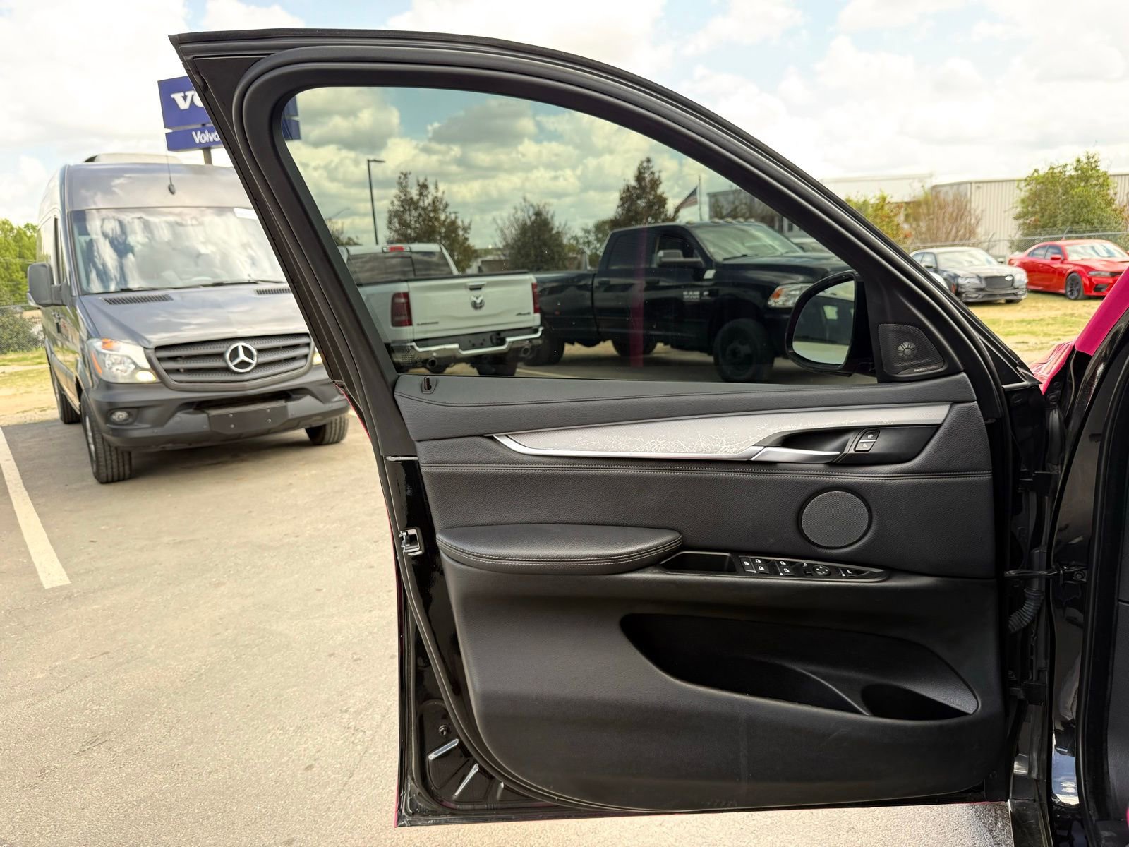 Used 2017 BMW X6 xDrive35i image 17