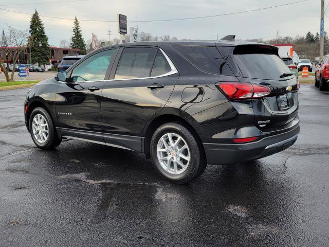 Used 2024 Chevrolet Equinox LT image 3