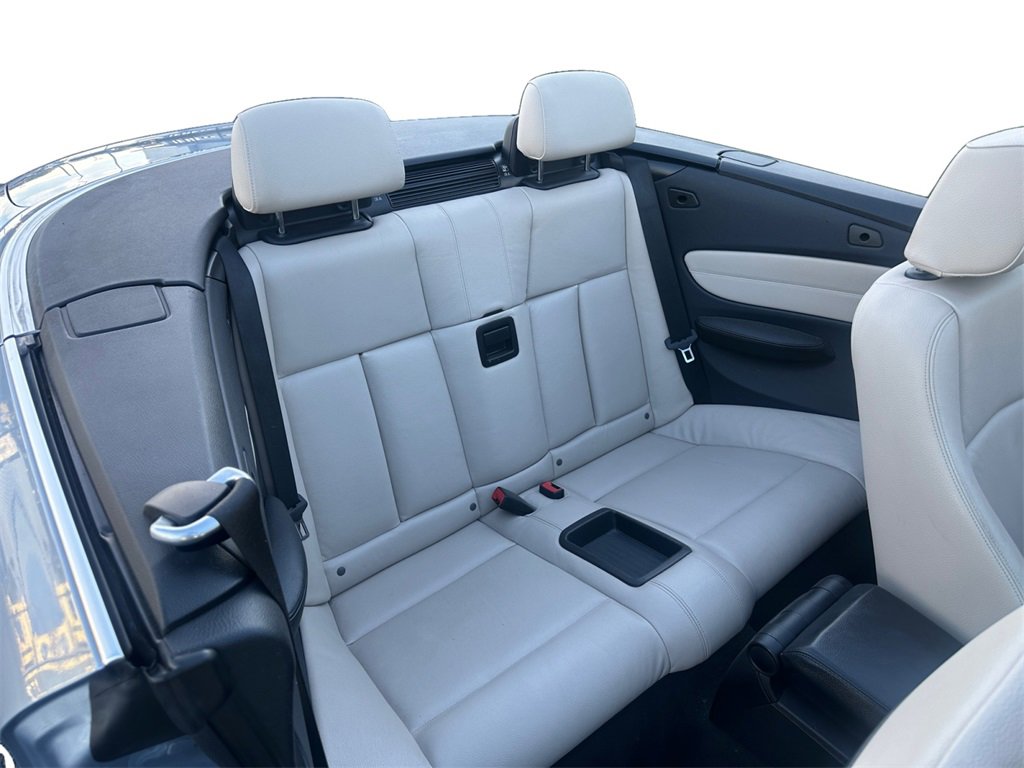 Used 2013 BMW 128i Convertible image 18