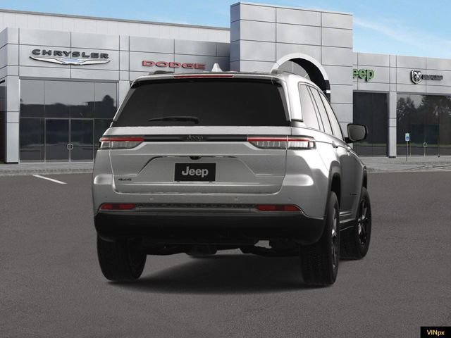 New 2025 Jeep Grand Cherokee Laredo image 14