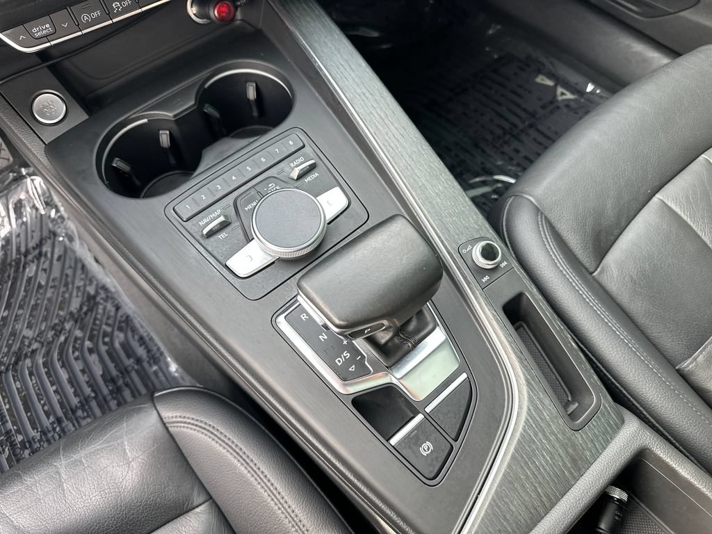 Used 2017 Audi A4 2.0T Ultra Premium w/ Convenience Package FWD image 23