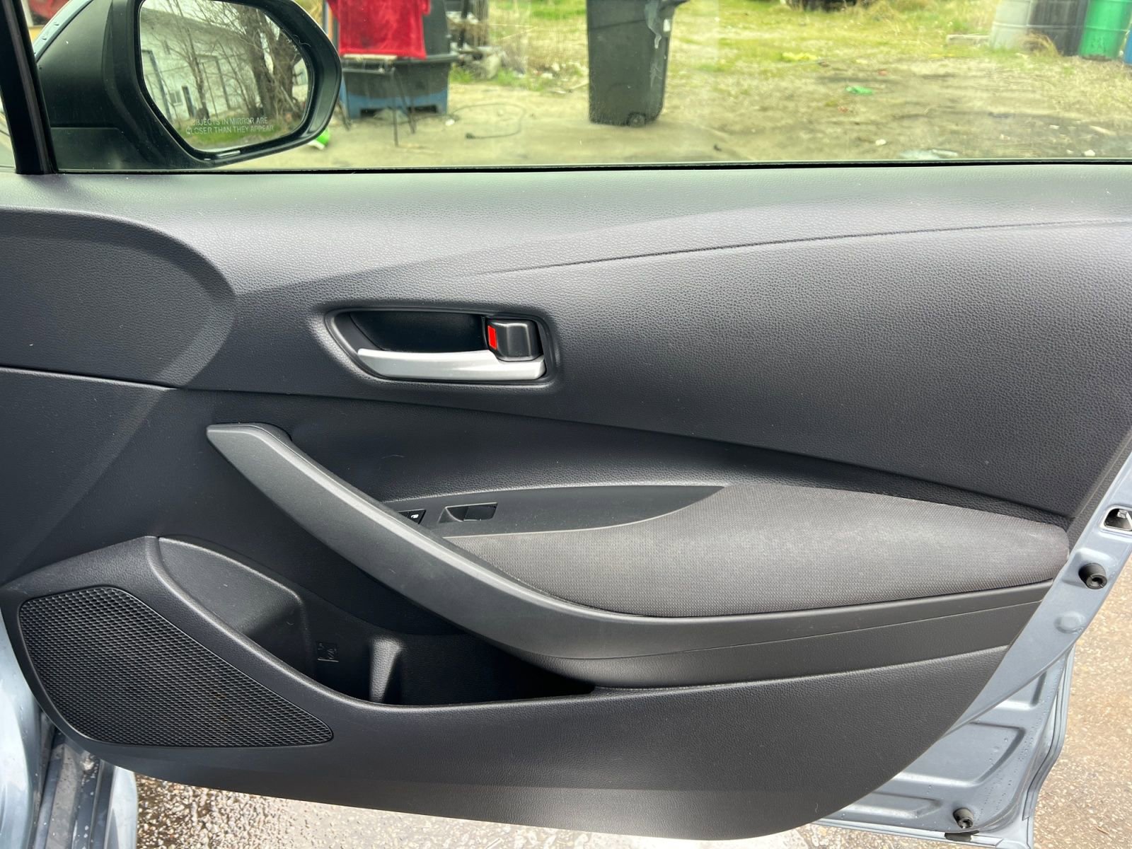 Used 2020 Toyota Corolla LE image 17