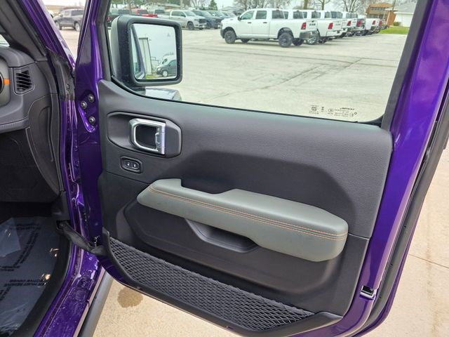 New 2026 Jeep Gladiator Mojave AWD/4WD image 19