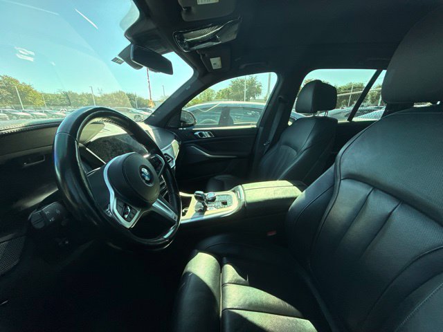 Used 2020 BMW X5 M50i AWD/4WD image 10
