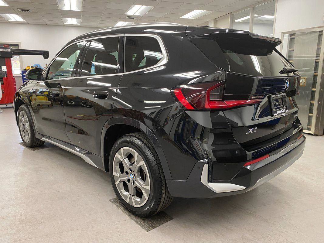 Used 2024 BMW X1 xDrive28i image 5