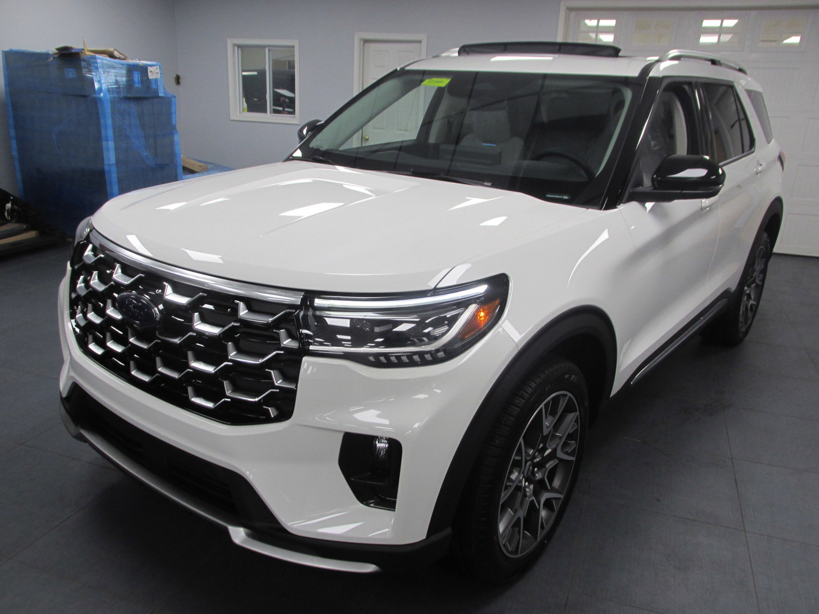 New 2025 Ford Explorer Platinum w/ Ultimate Package image 1