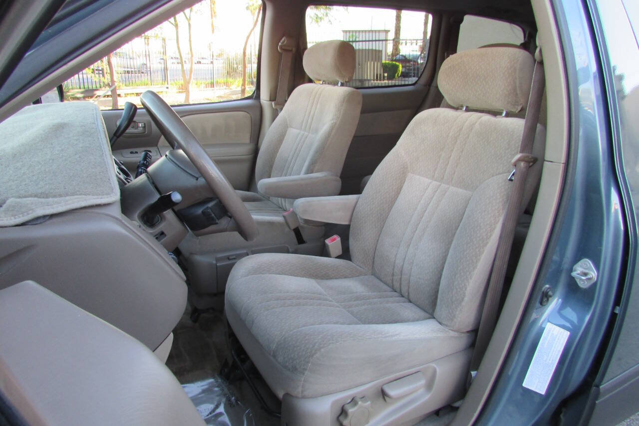 Used 2002 Toyota Sienna CE FWD image 21