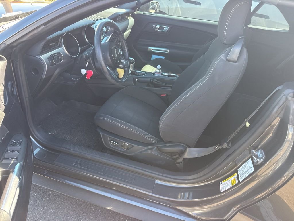 Used 2018 Ford Mustang Convertible w/ Equipment Group 101A image 3