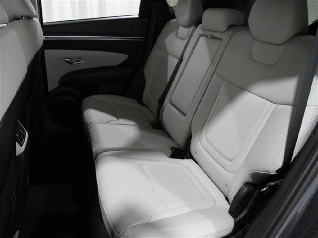 Used 2023 Hyundai Tucson SEL w/ Convenience Package image 17