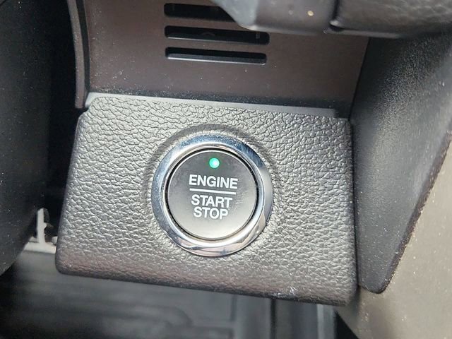 Used 2019 Ford F150 Lariat AWD/4WD image 17