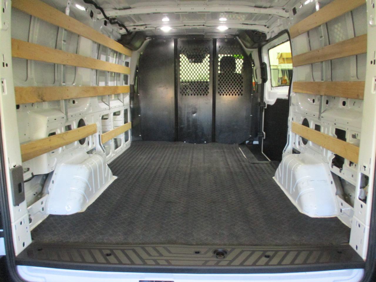 Used 2024 Ford Transit 250 Low Roof w/ Exterior Upgrade Package RWD image 12