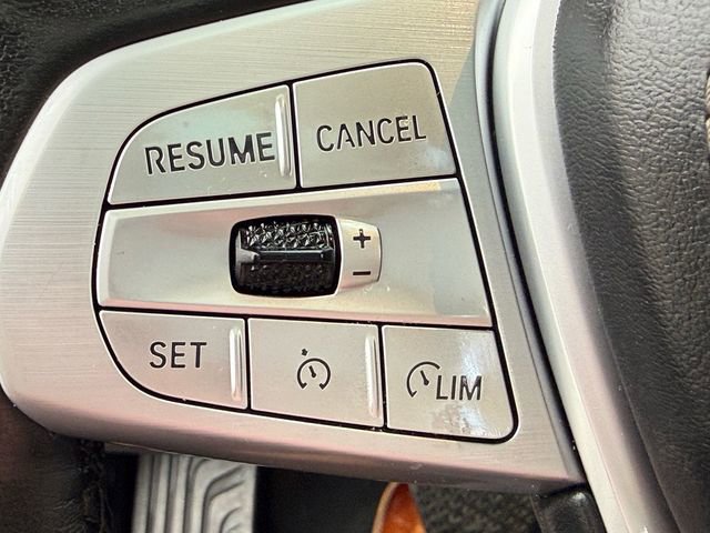 Used 2020 BMW X7 xDrive40i w/ Cold Weather Package image 14