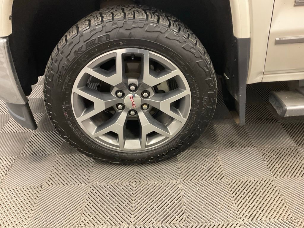 Used 2015 GMC Sierra 1500 SLT w/ SLT Crew Cab Value Package image 9