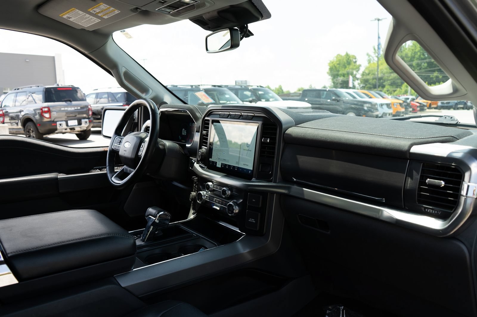 Used 2021 Ford F150 Lariat AWD/4WD image 21