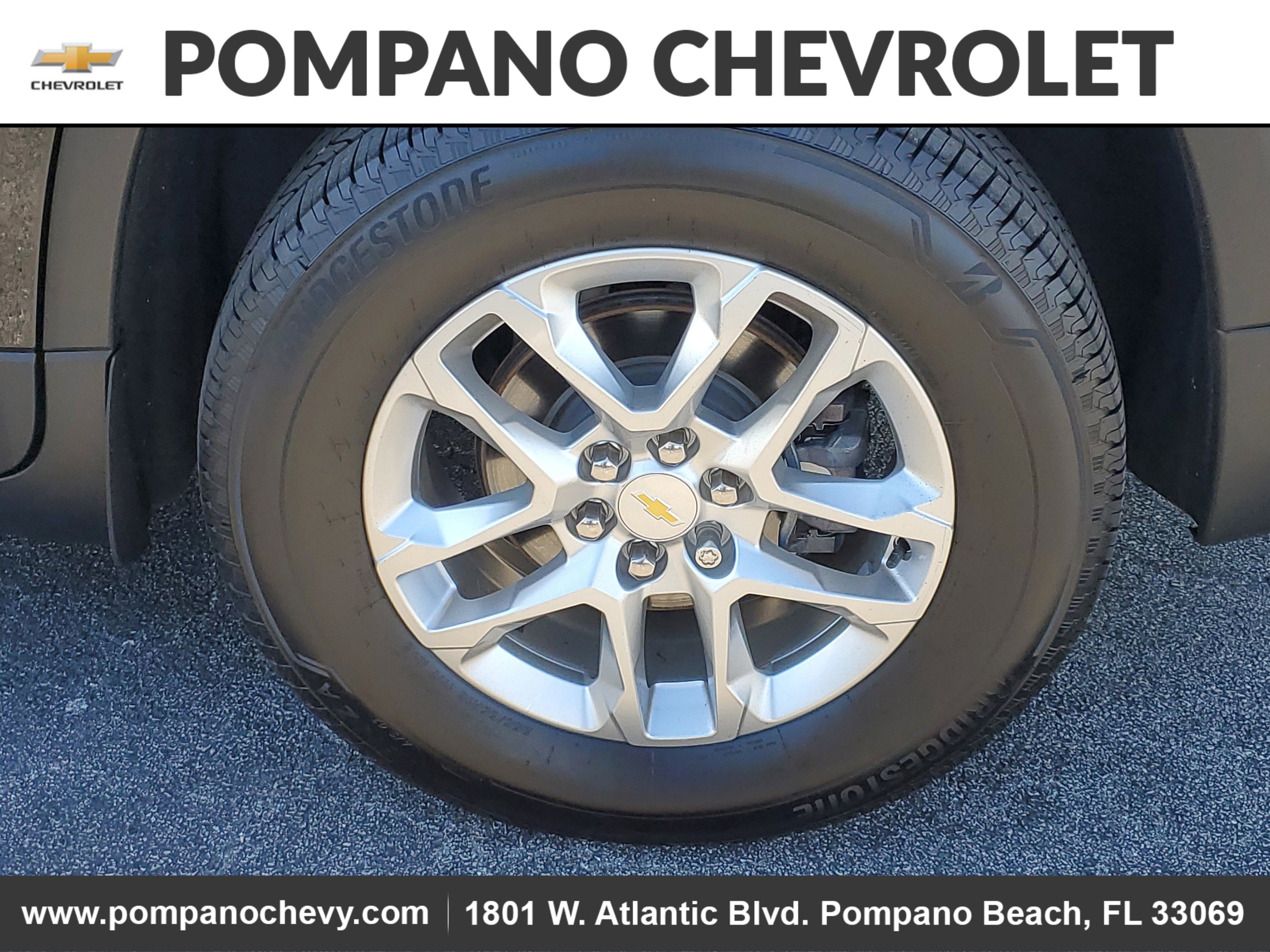 Used 2019 Chevrolet Traverse LS image 9