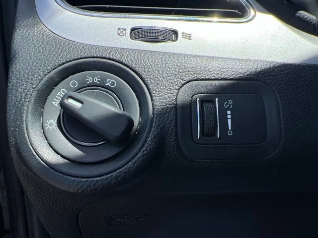 Used 2017 Dodge Journey SE FWD image 10