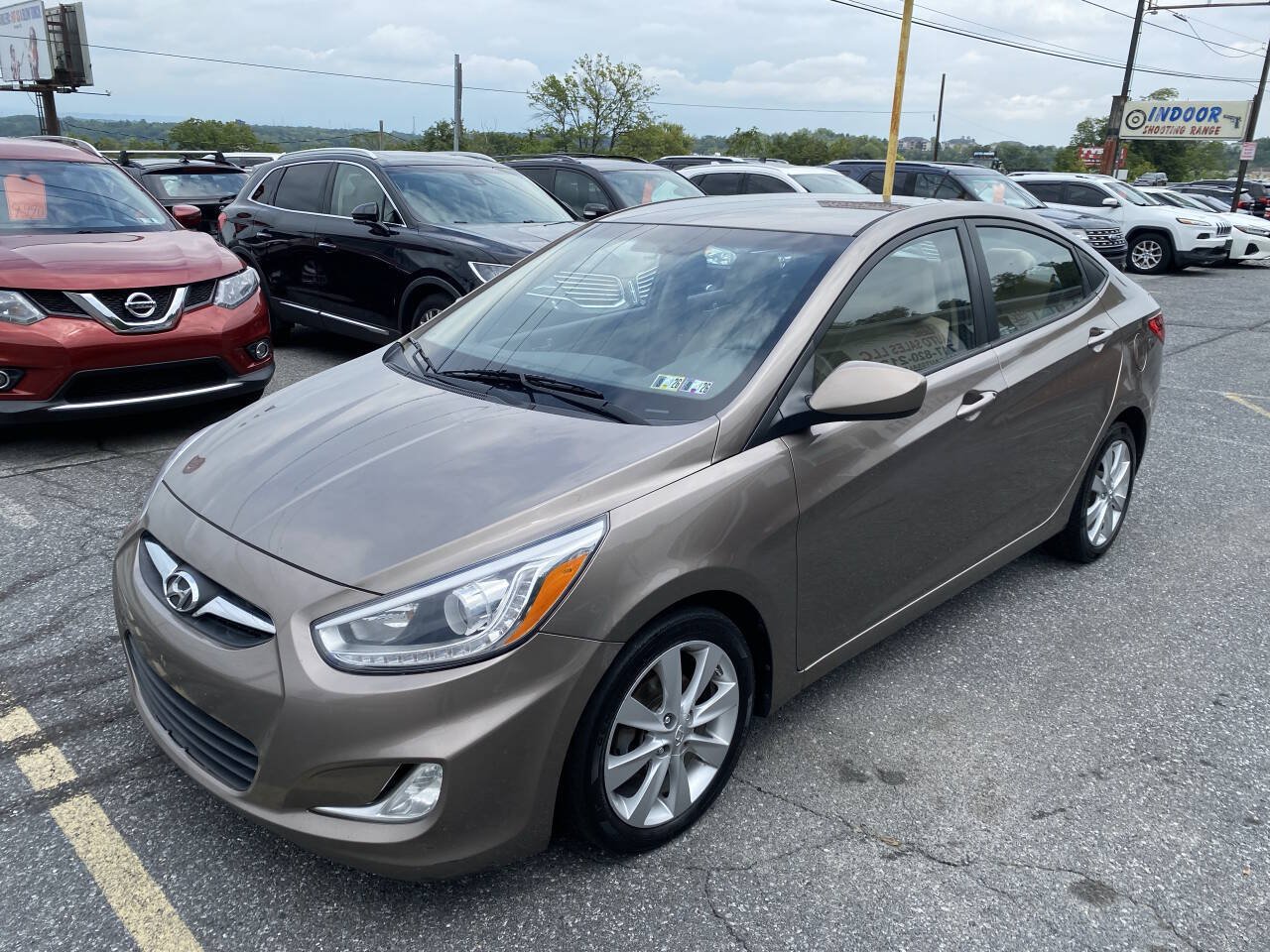 Used 2014 Hyundai Accent GLS w/ Option Group 2
