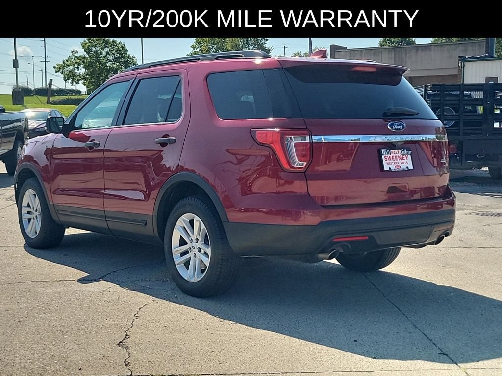Used 2017 Ford Explorer 4WD image 3