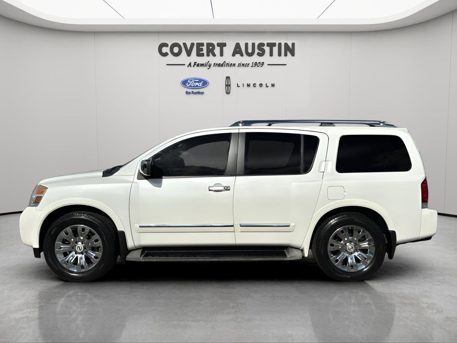 Used 2015 Nissan Armada Platinum image 2