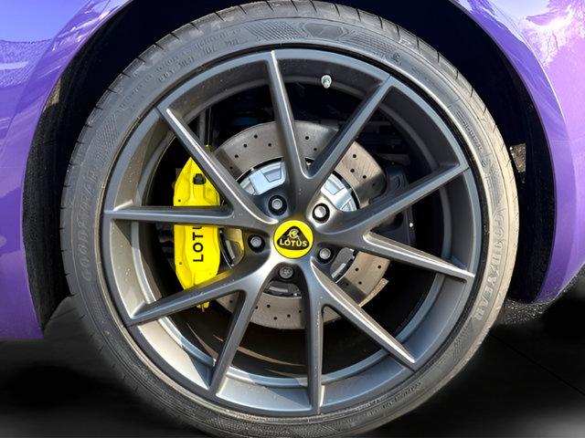 Used 2026 Lotus Emira RWD image 27