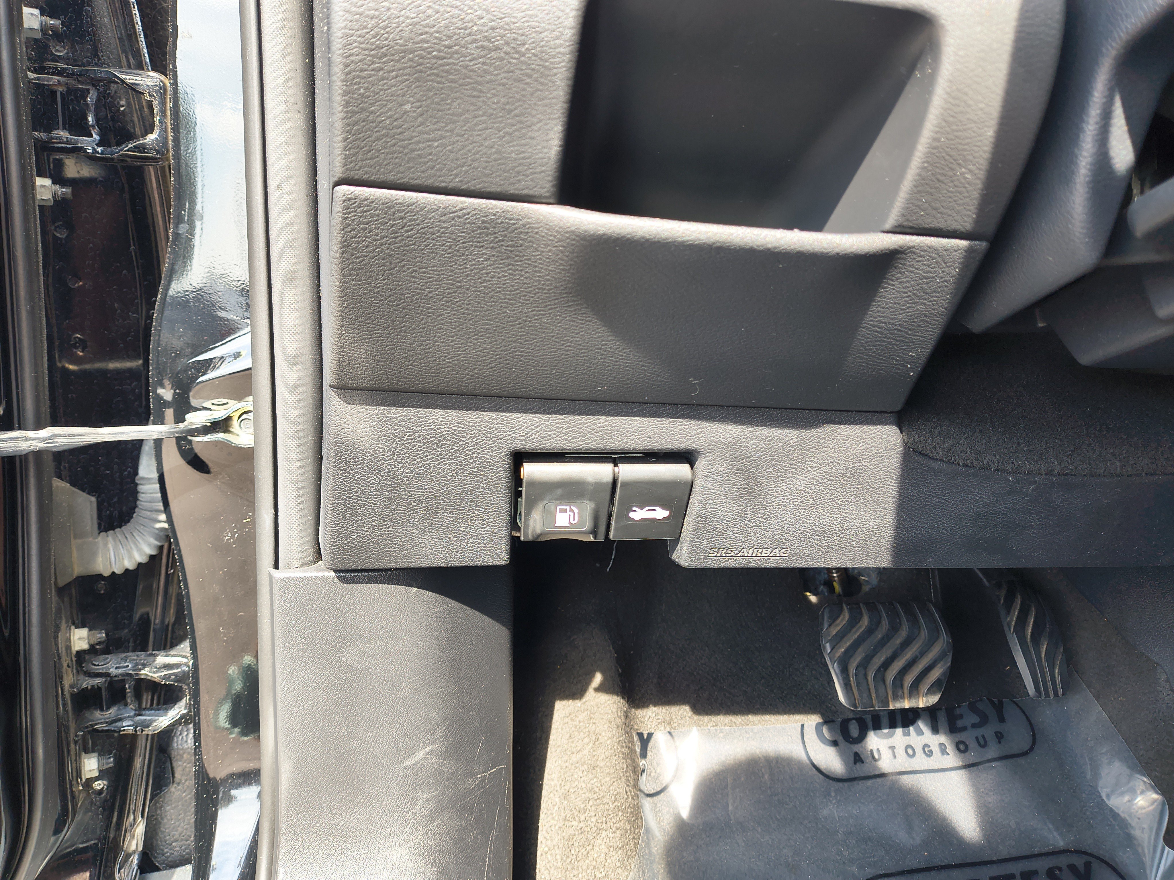 Certified 2023 Nissan Kicks SV FWD image 29