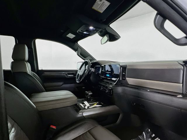 Used 2024 Chevrolet Silverado 1500 ZR2 AWD/4WD image 24