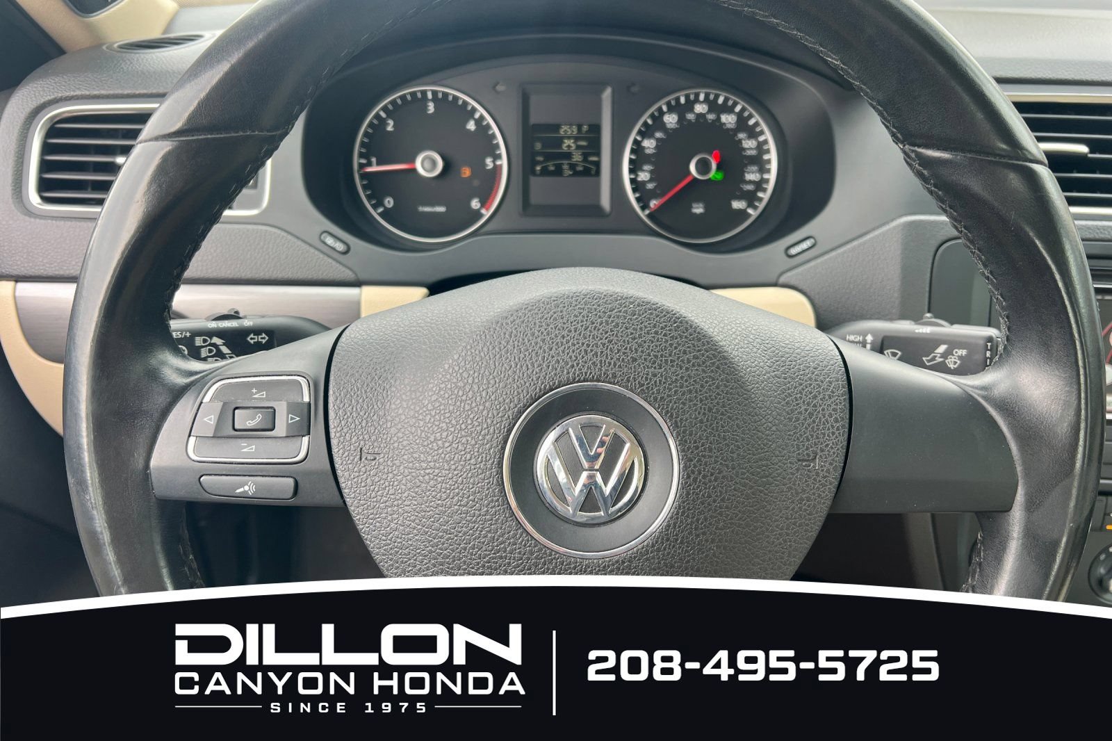 Used 2013 Volkswagen Jetta TDI FWD image 21