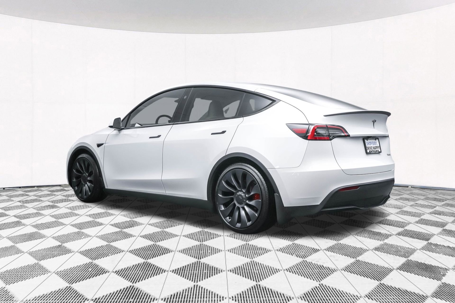 Used 2024 Tesla Model Y Performance image 35