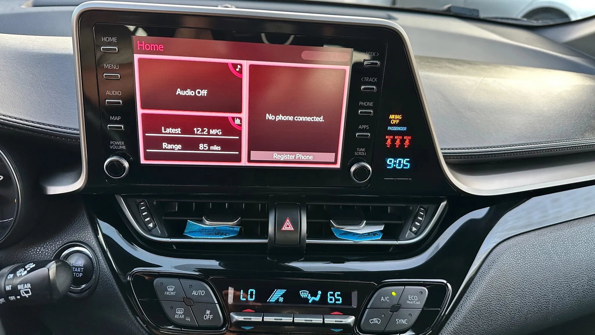 Used 2019 Toyota C-HR XLE image 20
