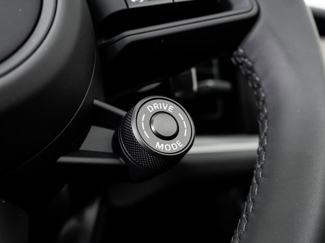 New 2026 Porsche Cayenne image 14