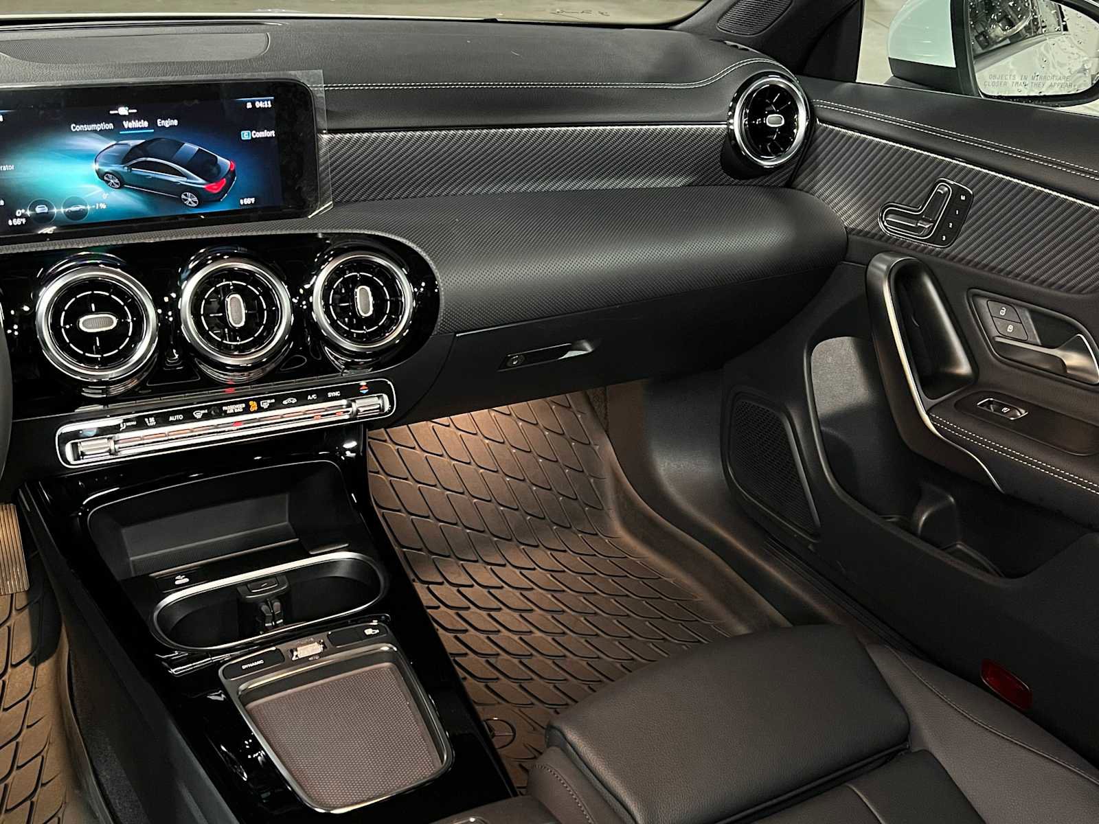 Used 2026 Mercedes-Benz CLA 250 4MATIC image 33