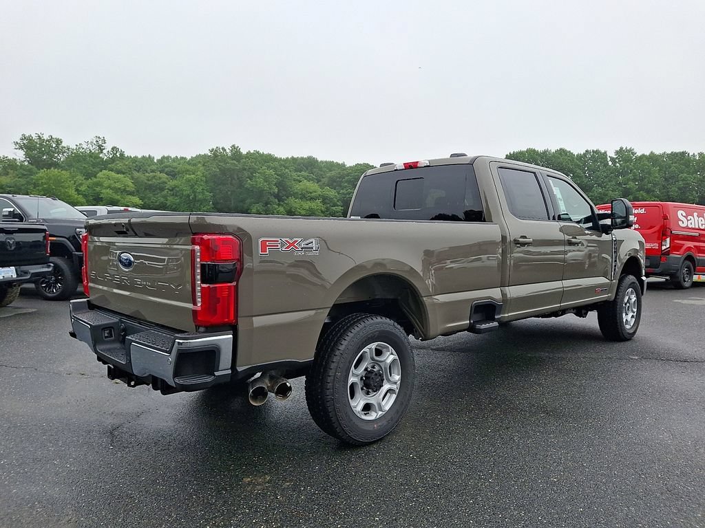 New 2026 Ford F350 XLT w/ XLT Premium Package AWD/4WD image 4