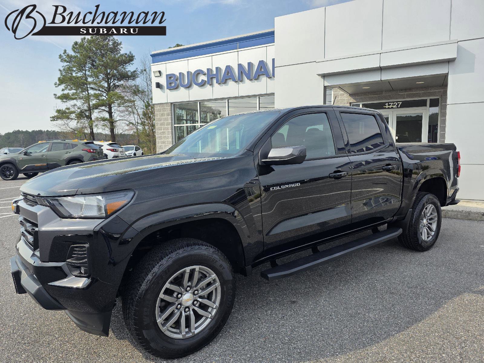 Used 2023 Chevrolet Colorado LT w/ LT Convenience Package II RWD image 1