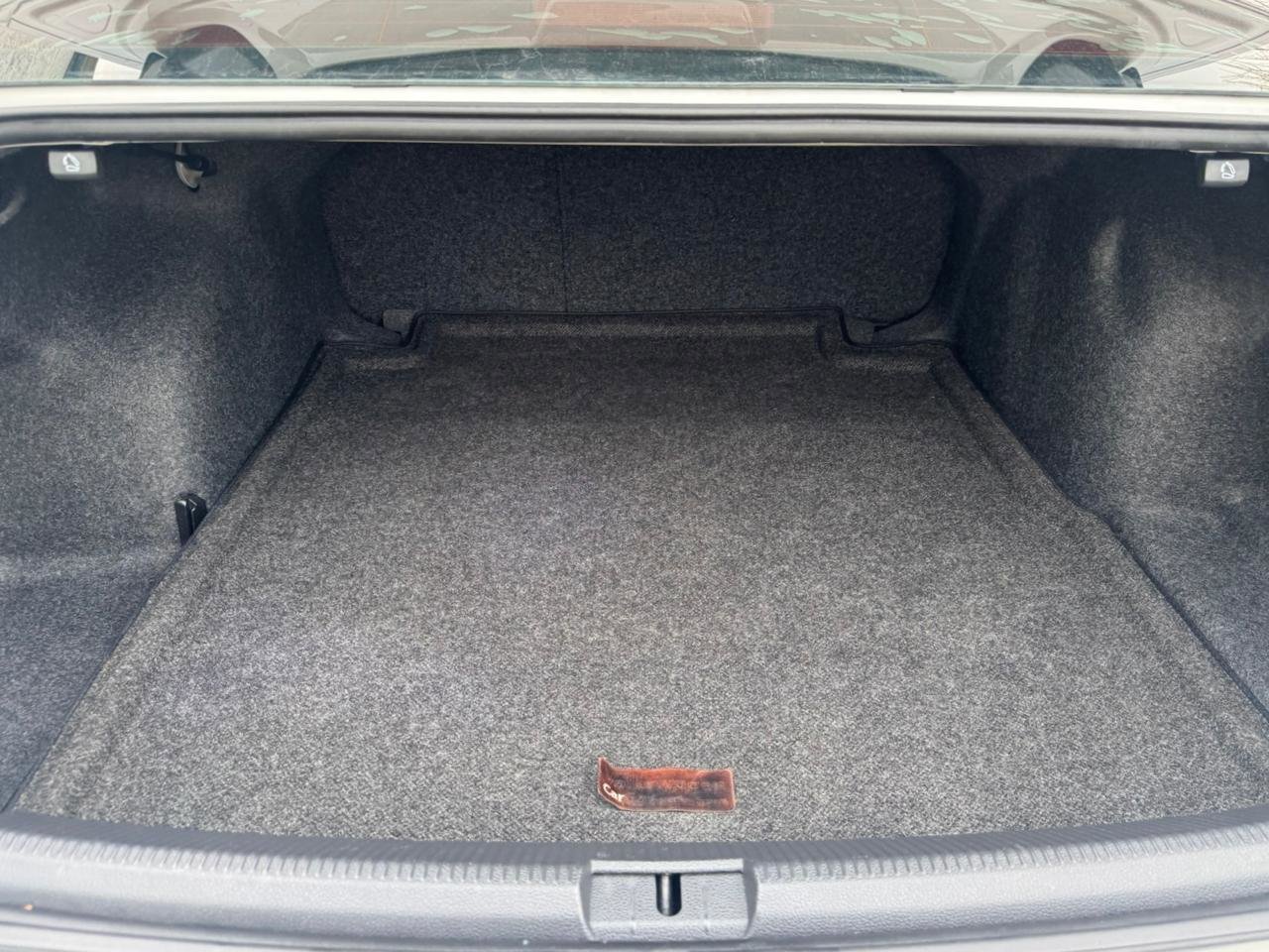 Used 2014 Volkswagen Passat 2.5 SE FWD image 39