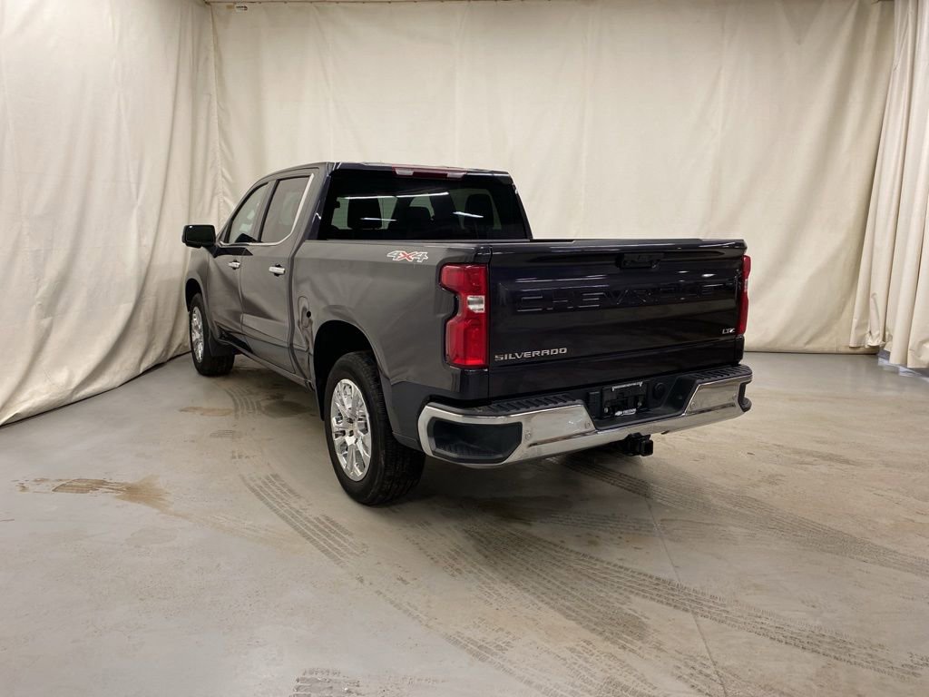 Used 2023 Chevrolet Silverado 1500 LTZ AWD/4WD image 5