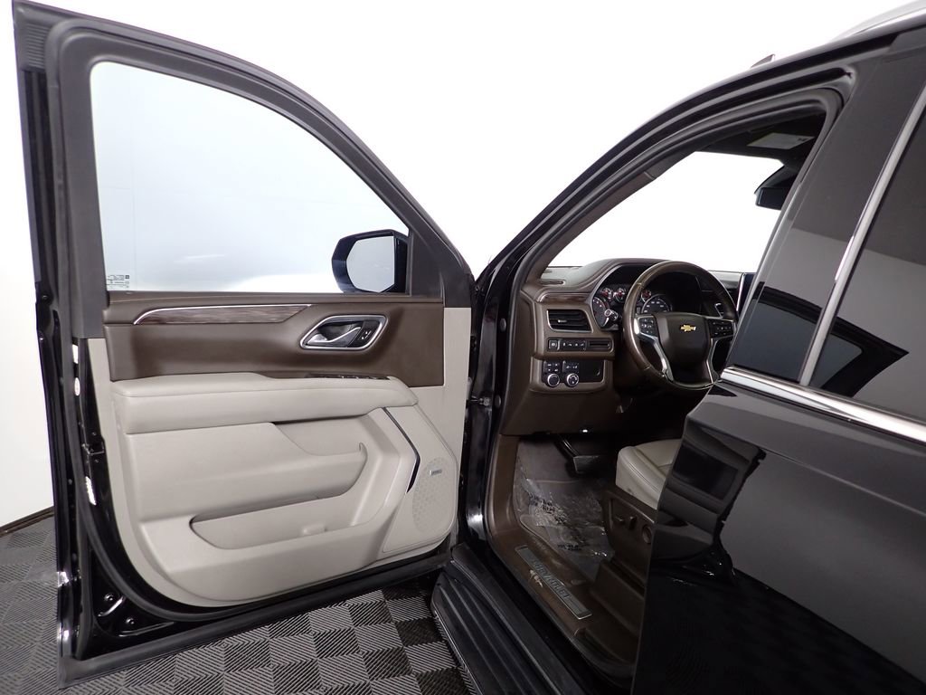 Used 2021 Chevrolet Tahoe LT AWD/4WD image 22