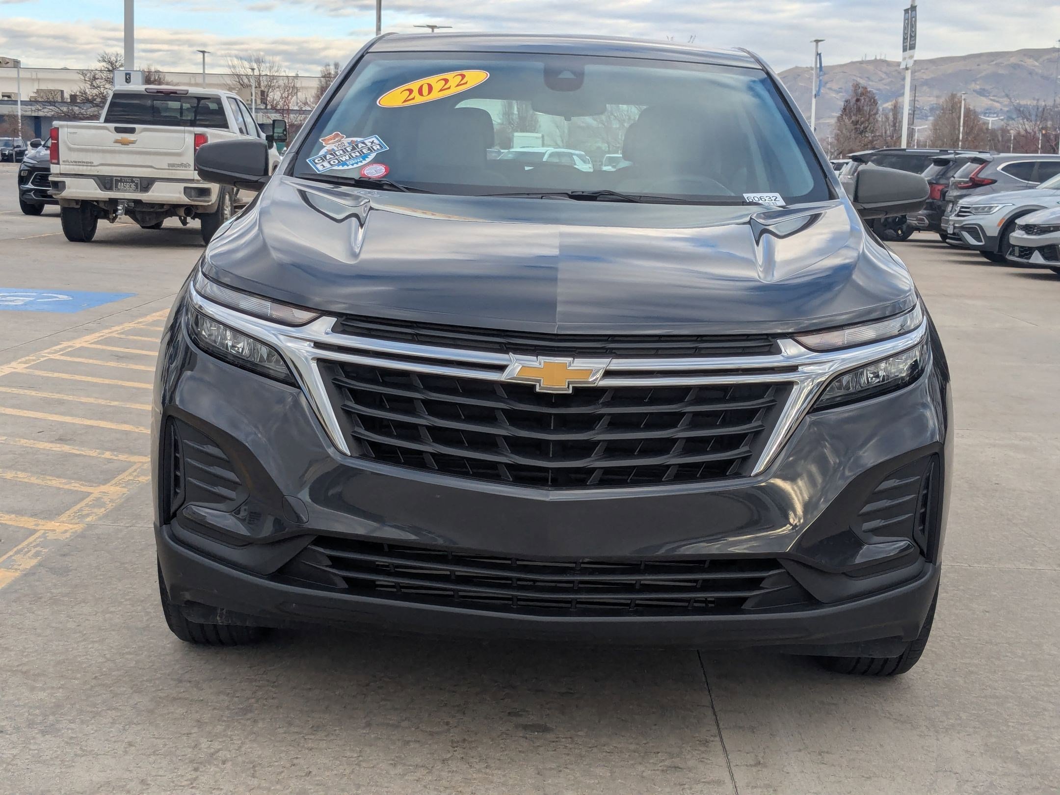 Used 2022 Chevrolet Equinox LS image 9