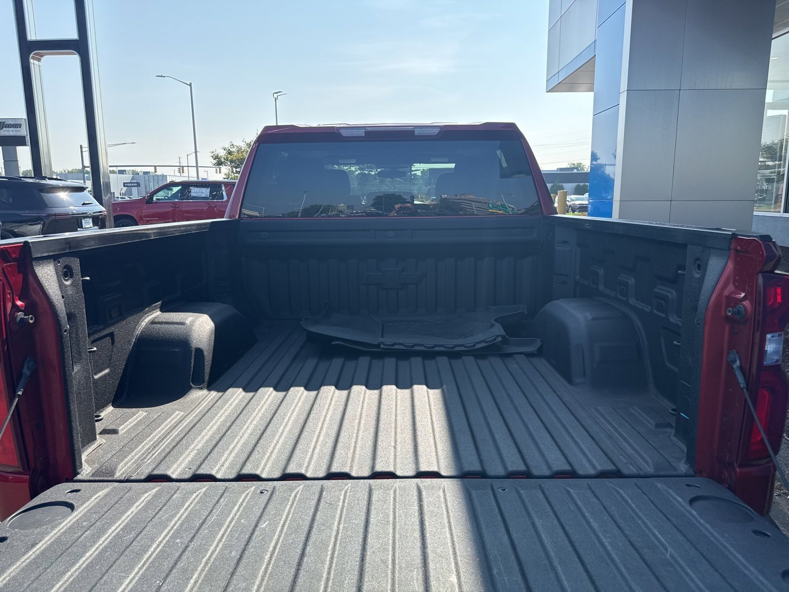 Used 2021 Chevrolet Silverado 1500 RST image 14