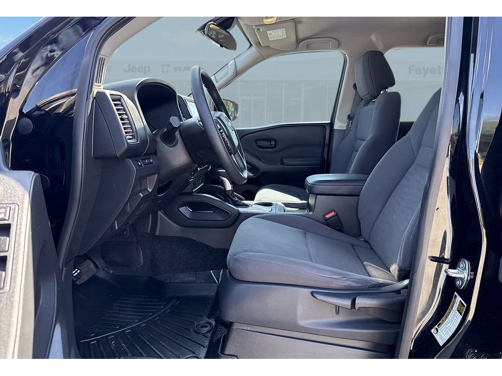 Used 2022 Nissan Frontier S w/ Technology Package RWD image 14