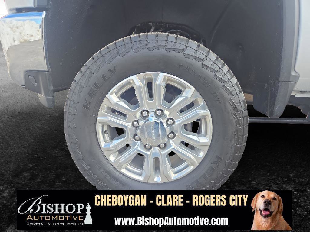 Used 2020 Chevrolet Silverado 2500 LTZ w/ LTZ Convenience Package AWD/4WD image 30