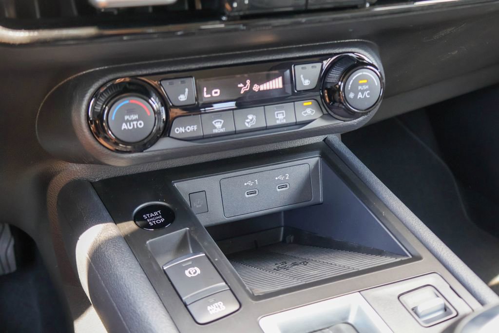 New 2026 Nissan Kicks SV FWD image 12