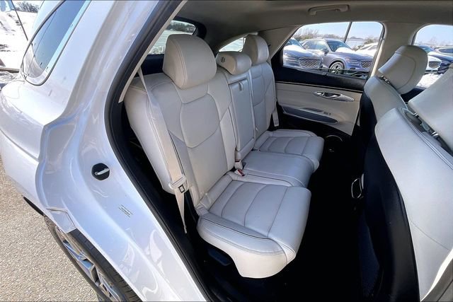 Used 2022 Genesis GV70 2.5T w/ Advanced Package image 27